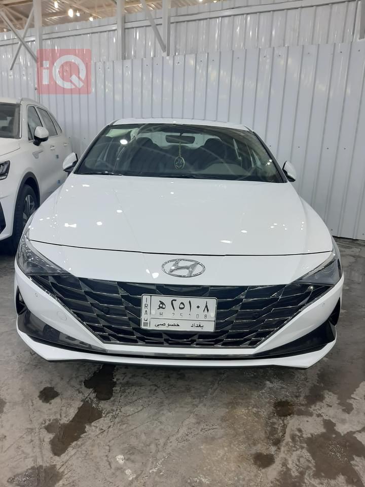 هیوندای ئەلەنترا